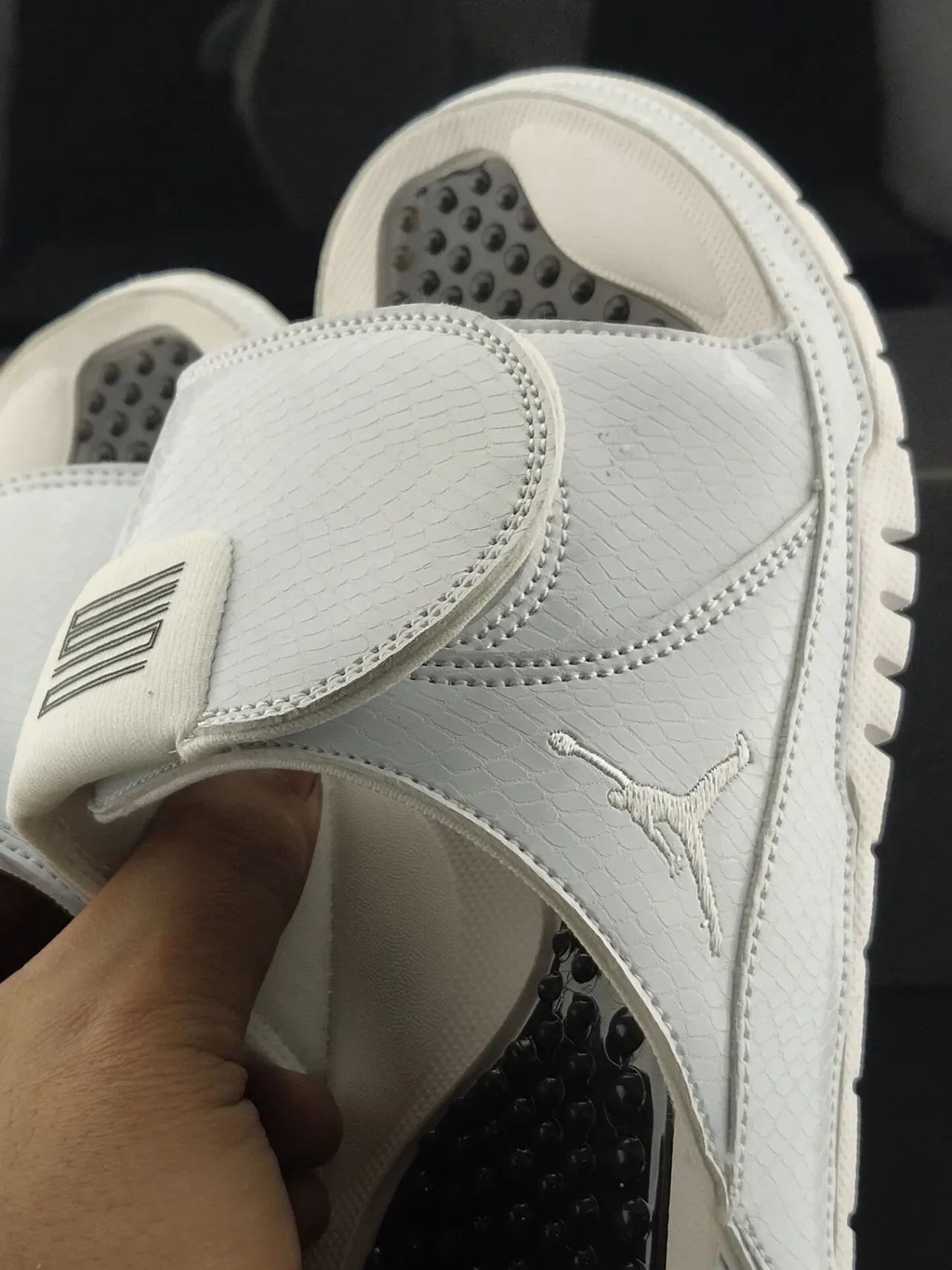 Air Jordan Hydro 7 White Black Podded Footbed Slippers 6