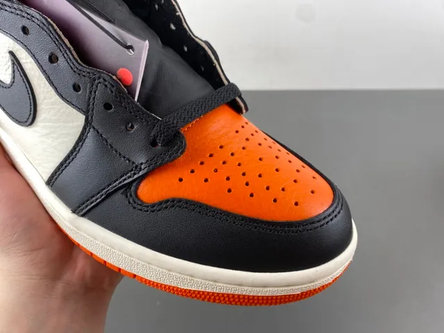 Air Jordan Orange Black High-Top Leather And Synthetic Upper Basketball Shoes 2