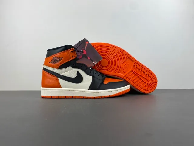 Air Jordan Orange Black High-Top Leather And Synthetic Upper Basketball Shoes 11