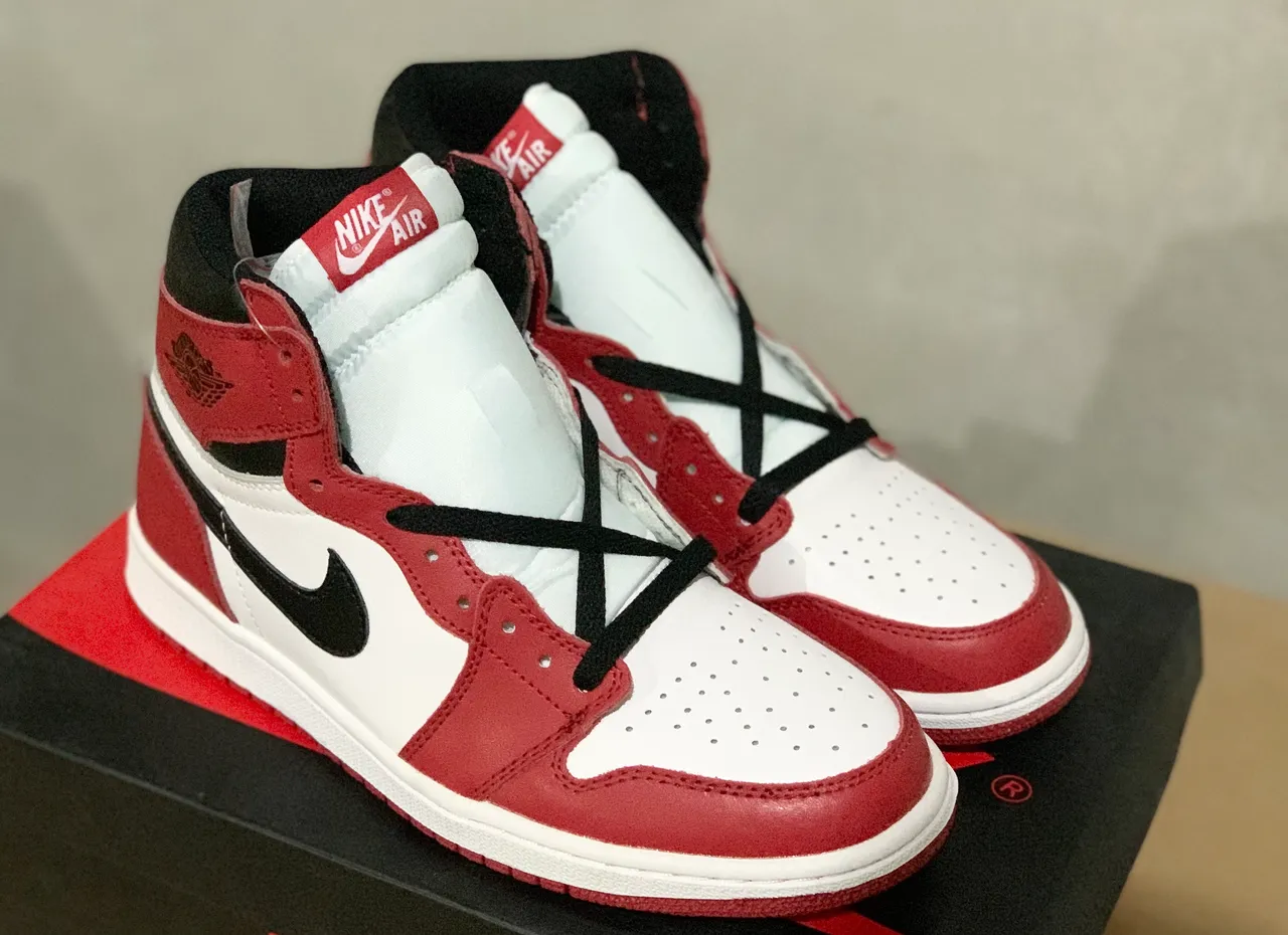 Air Jordan Red Black High-Top Leather-Paneled Basketball Shoes 4