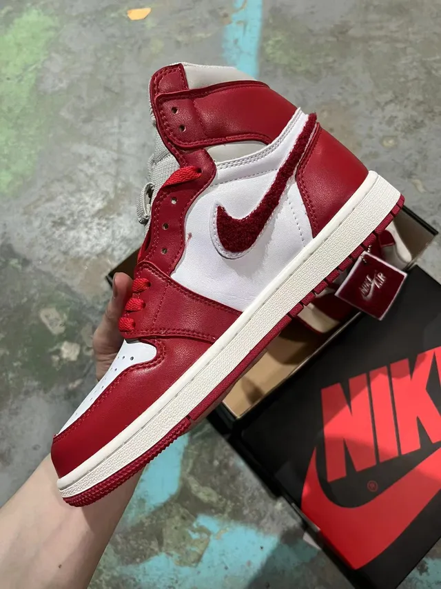 Air Jordan Red White High-Top Leather Upper Basketball Shoes 3