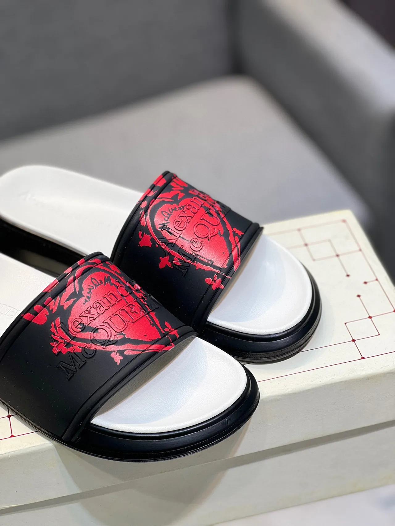 Alexander McQueen Black Red Bold Logo Strap Molded Rubber Sole Slippers 9