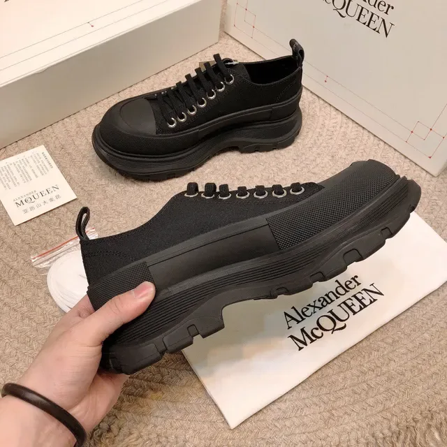 Alexander McQueen Oversized Sneaker Black Lifestyle Sneakers 8
