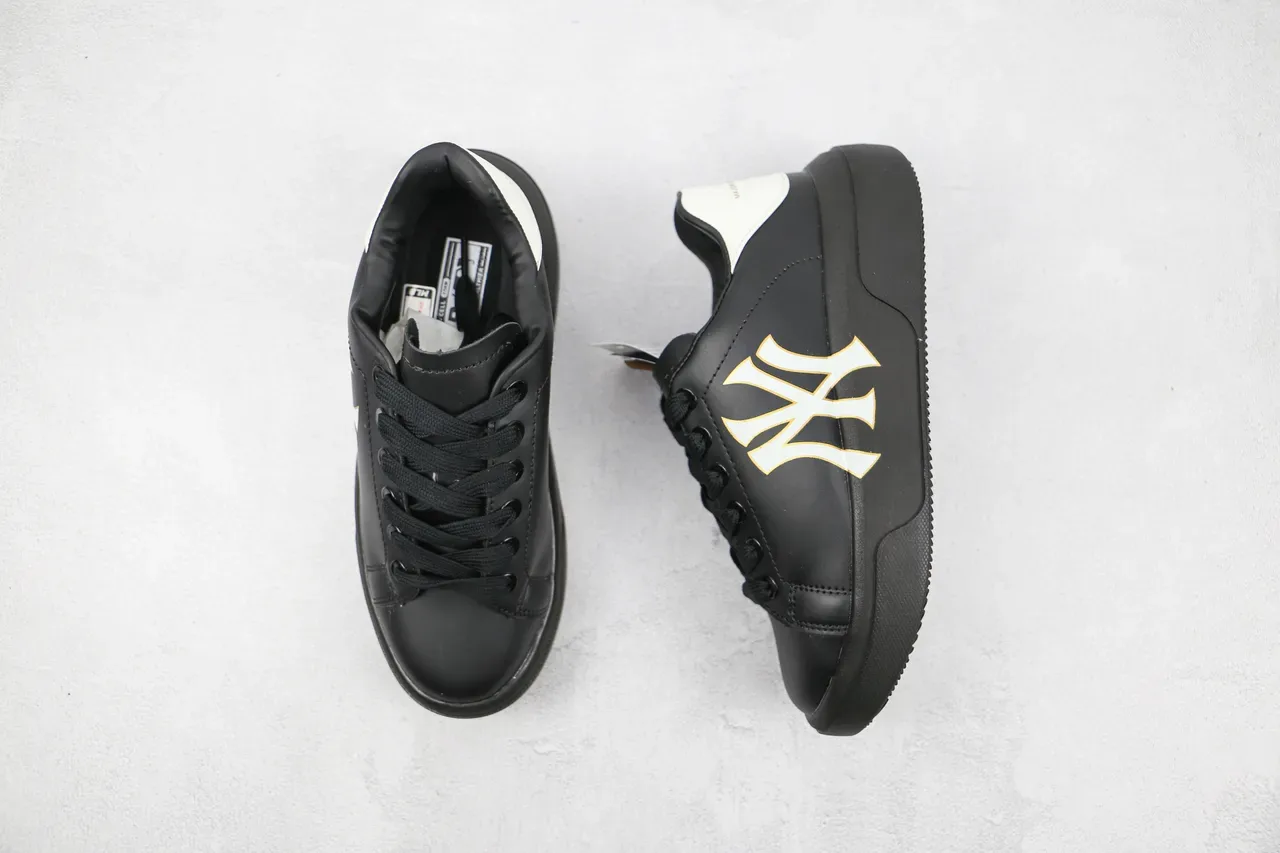 Alexander McQueen Oversized Sneaker Black White Silver NY Logo Lifestyle Sneakers 8