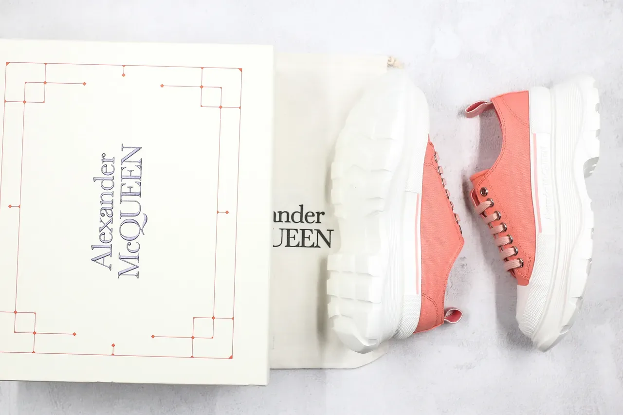 Alexander McQueen Oversized Sneaker Coral Pink Lifestyle Sneakers 6