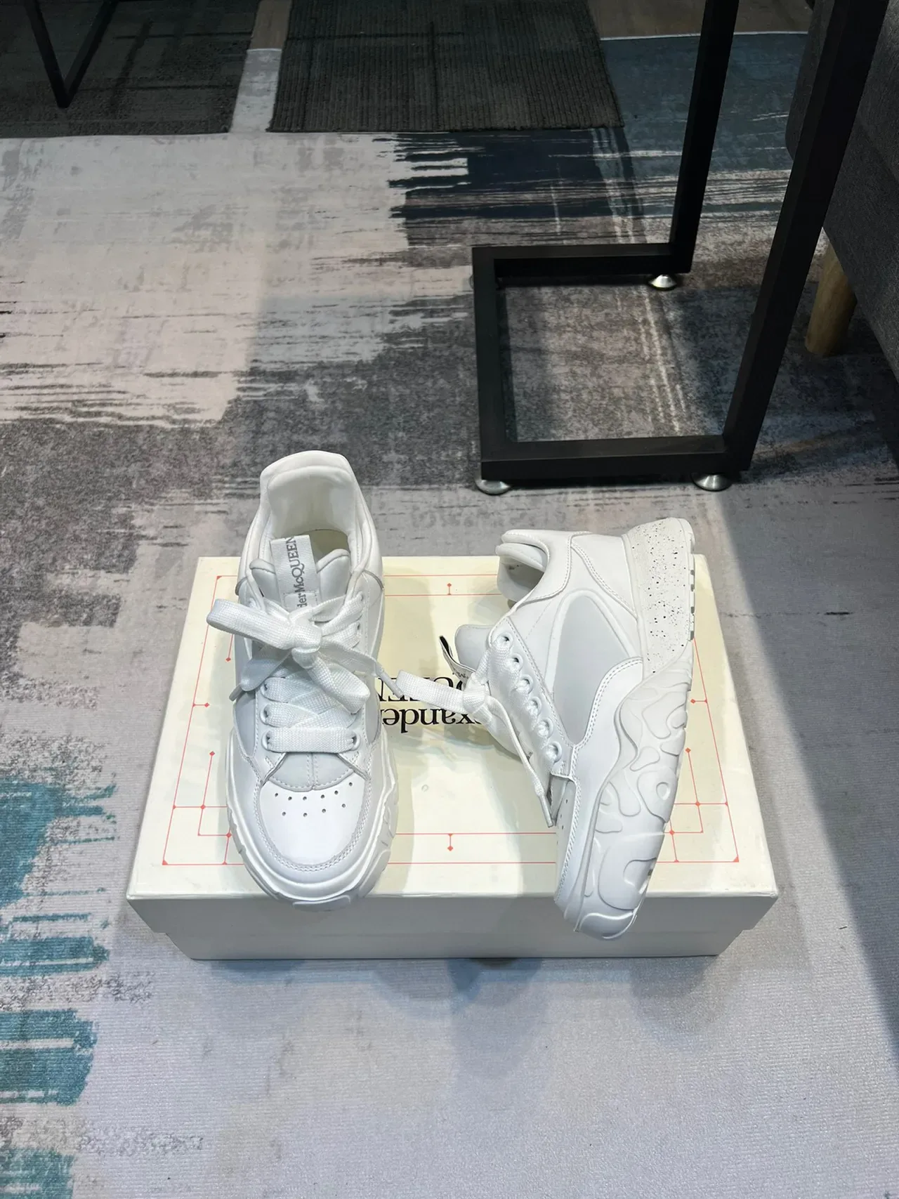 Alexander McQueen Oversized Sneaker White Chunky Sneakers 4