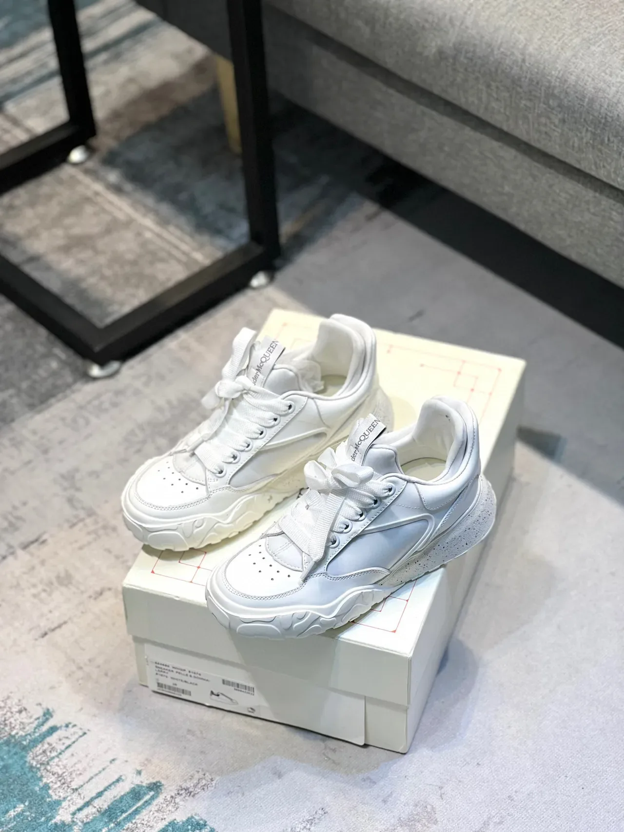 Alexander McQueen Oversized Sneaker White Chunky Sneakers 7