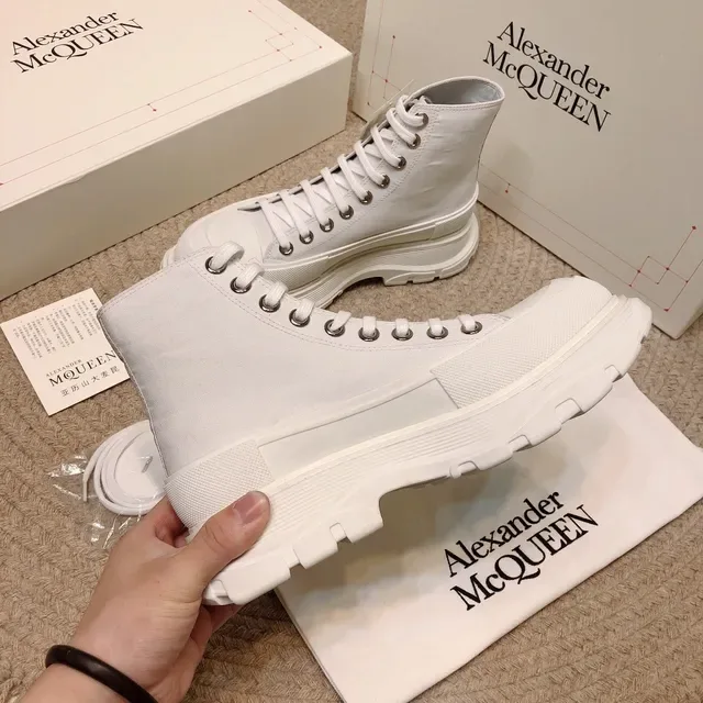 Alexander McQueen Oversized Sneaker White Lifestyle Sneakers 9