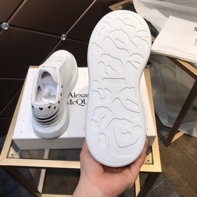 Alexander McQueen Oversized Sneaker White Lifestyle Sneakers 4