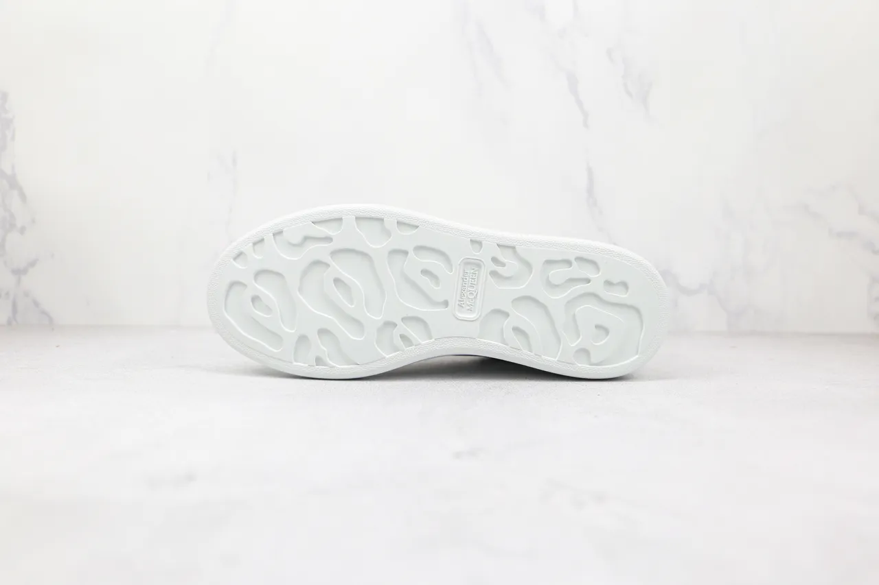 Alexander McQueen Oversized Sneaker White Silver Platform Smooth Leather Upper Lifestyle Sneakers 3