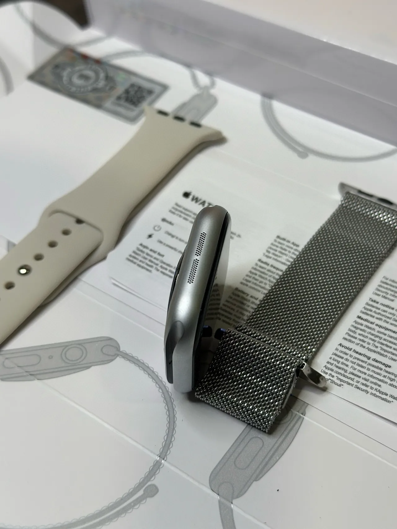 Apple Argent Beige Bord Carré Boîtier Acier Inoxydable Personnalisé LV X Gucci Snake Dial Montre Sportive 10