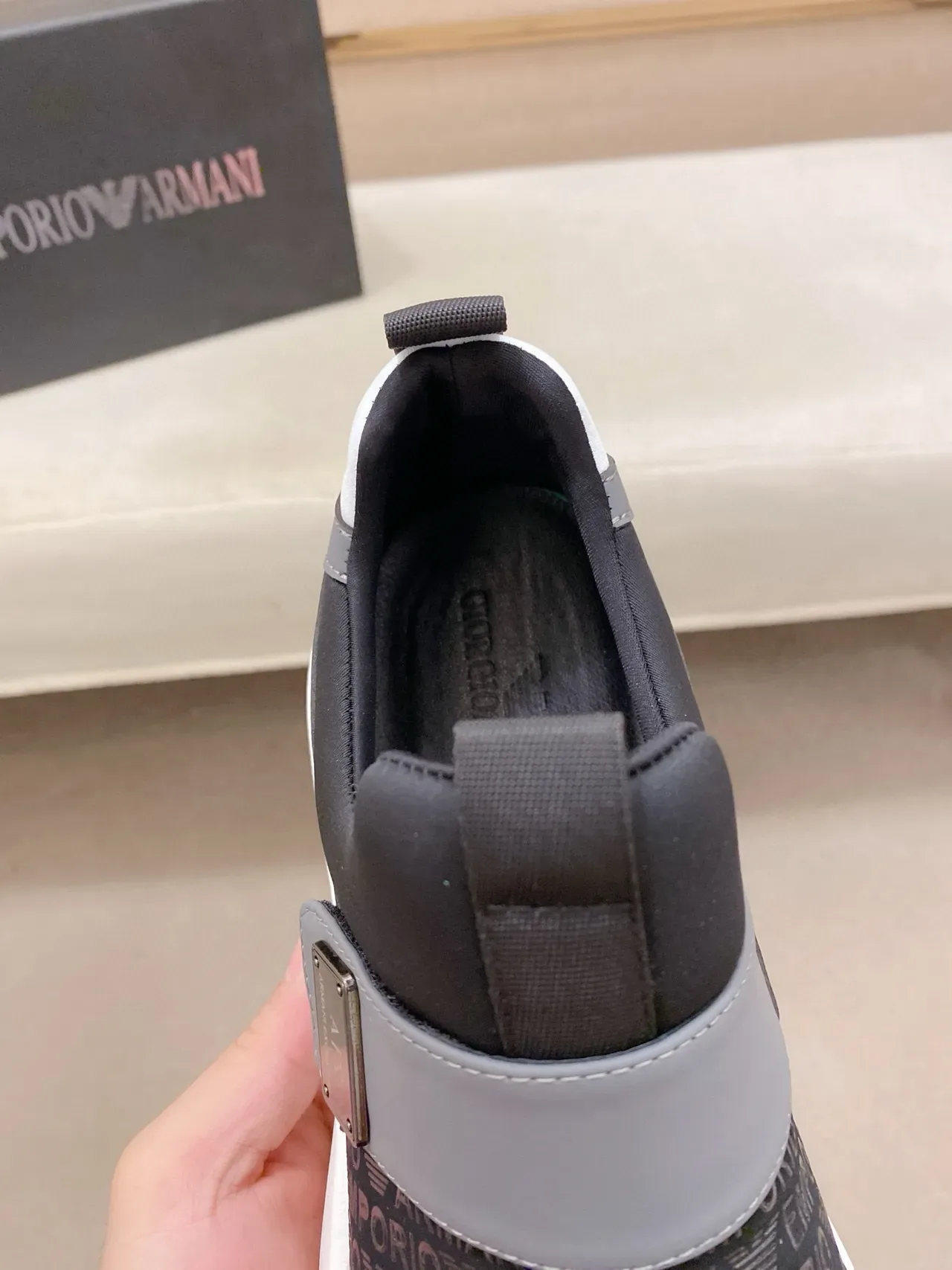 Armani Exchange sneakers lifestyle slip-on à impression de logo 6