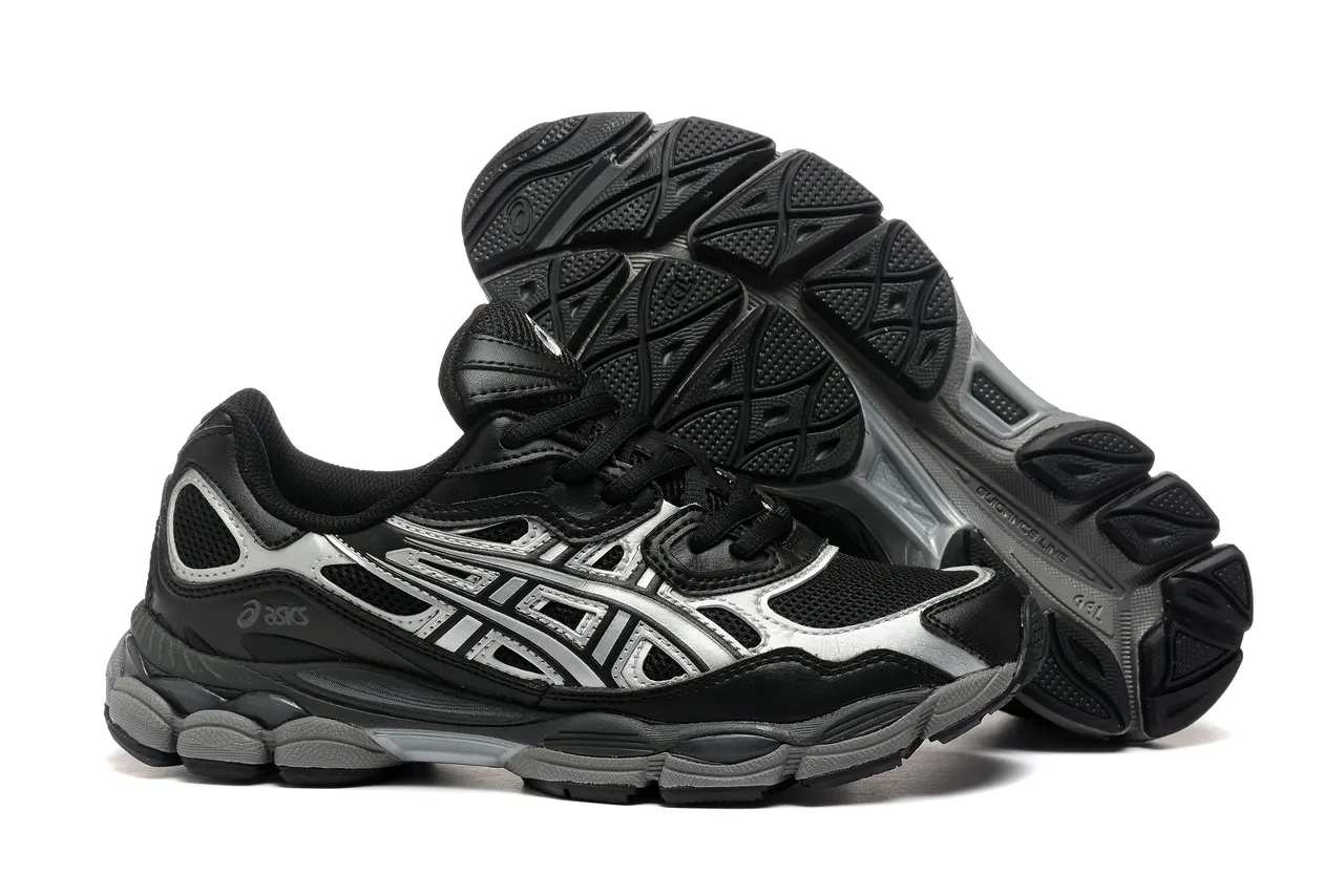 ASICS أحذية الجري السوداء والفضية الشبكية والصناعية العلوية بخطوط النمر المعدنية 5
