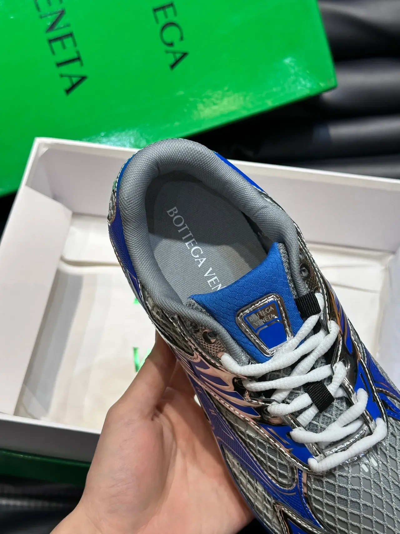 ASICS أحذية الجري أزرق فضي شبكي علوي طبقات معدنية 3
