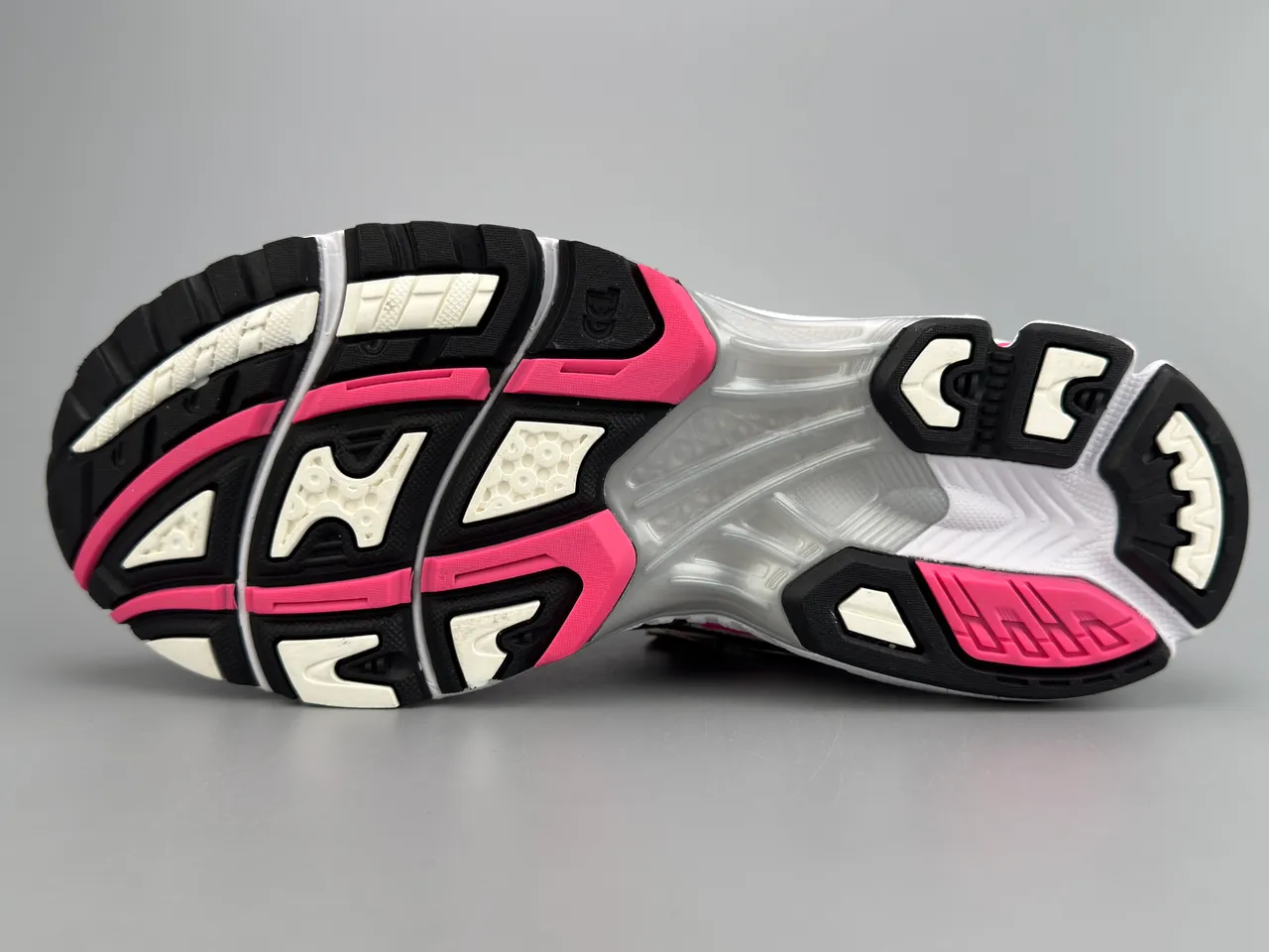 ASICS Gel-Kayano 14 Silver Pink tênis de corrida 8