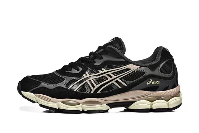 ASICS Gel-Kayano أحذية الجري السوداء والبيج 3