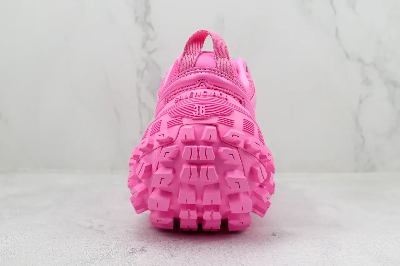 ASICS Chaussures Lifestyle en Maille Monocromatique et Construction de Recouvrement Synthétique Rose et Noir 9