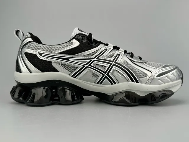ASICS Prateado Preto Malha E Camada Sintética Superior Ondulada Translucida Cápsulas Do Meiopé Tênis De Corrida 9
