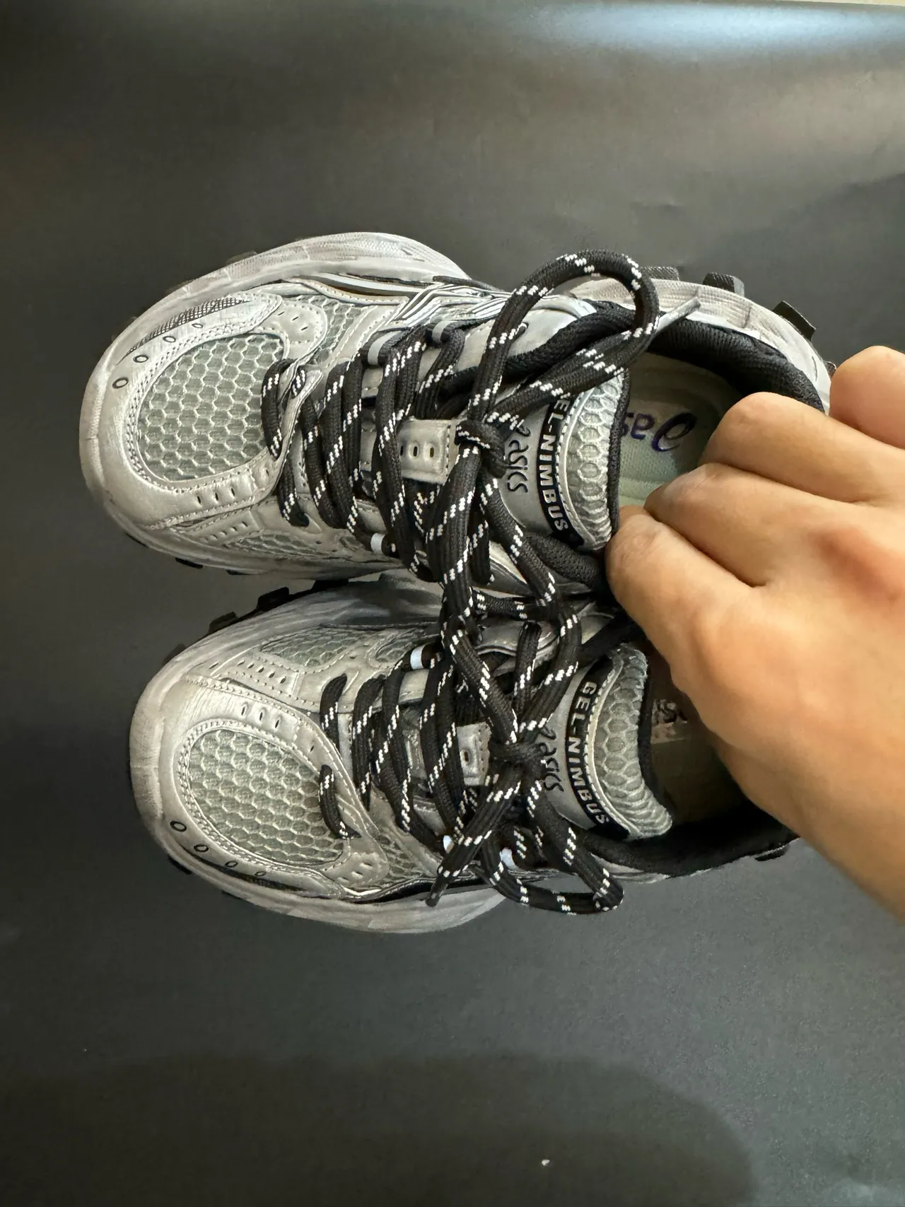 ASICS Argent Rouge Silhouette Chunky Maille et Recouvrement Synthétique Sneakers Lifestyle 9
