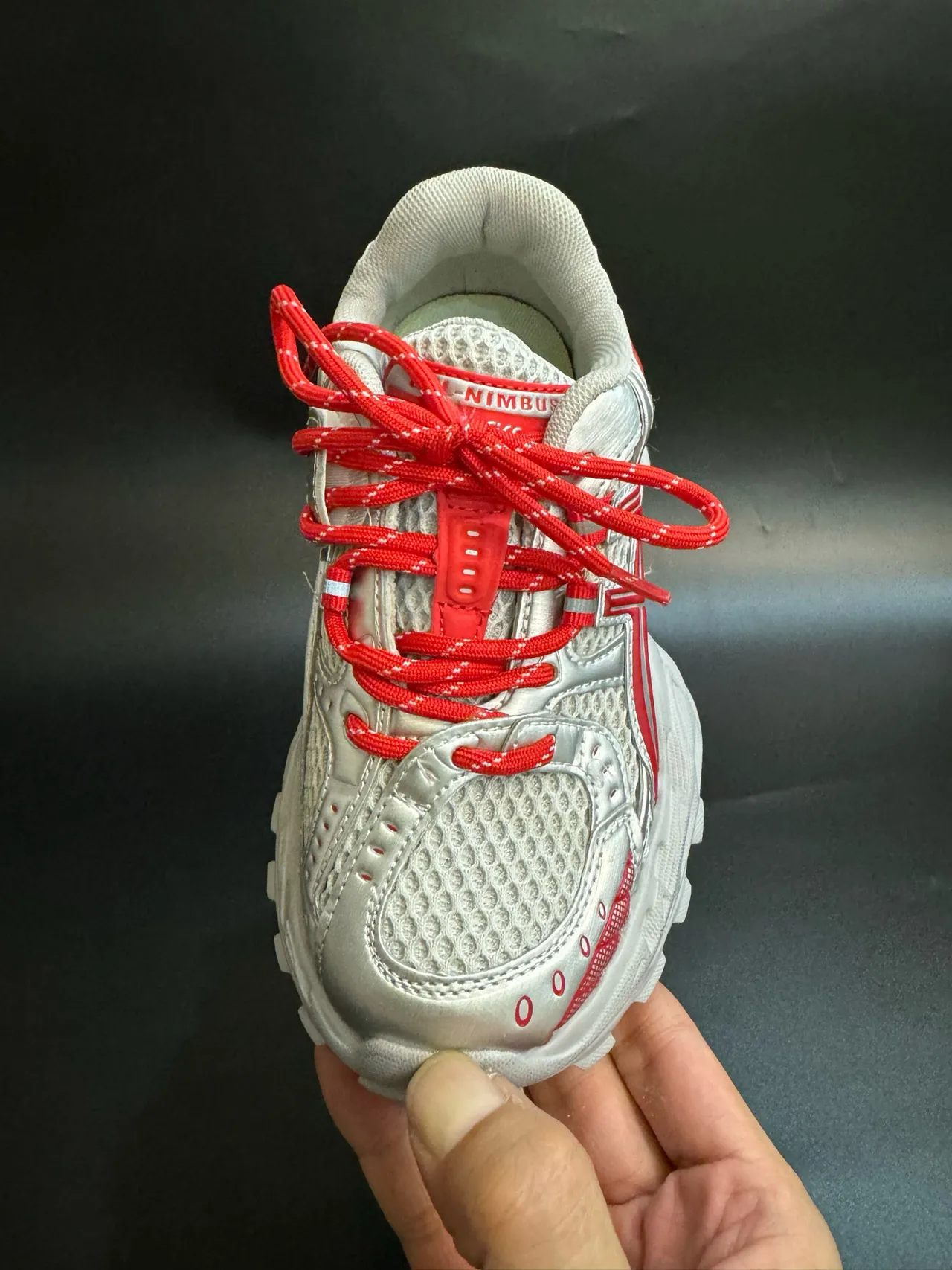 ASICS Argent Rouge Silhouette Chunky Maille et Recouvrement Synthétique Sneakers Lifestyle 19