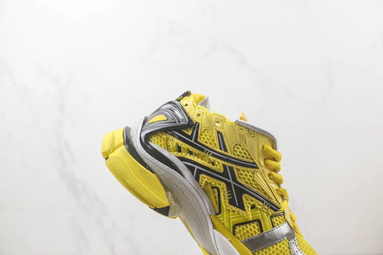 ASICS Jaune Noir Médiasol Maille et Recouvrement Synthétique Supérieur Baskets Épaisses 5