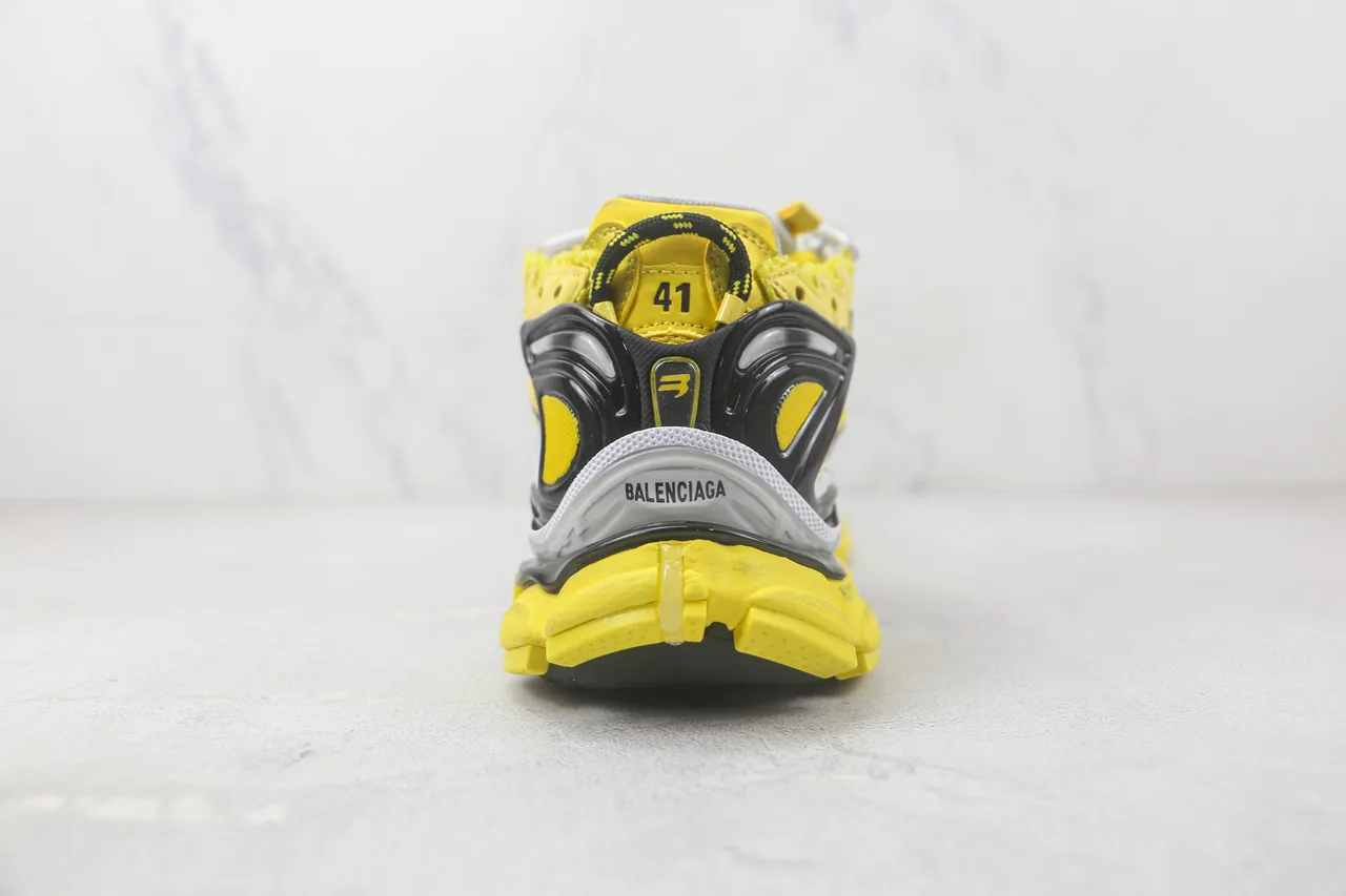 ASICS Jaune Noir Médiasol Maille et Recouvrement Synthétique Supérieur Baskets Épaisses 9
