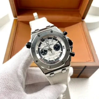 Audemars Piguet Royal Oak Offshore Chronograph White Dial White Rubber Strap Mechanical Watch