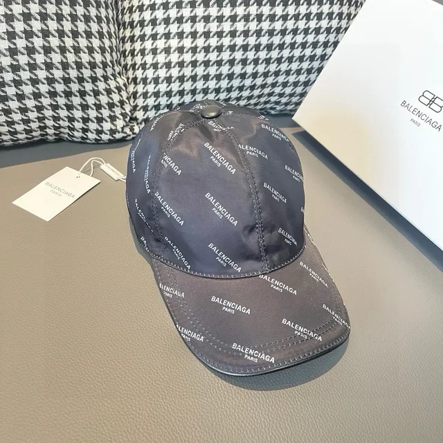 Balenciaga Impression de Logo Partout Casquette de Baseball 4
