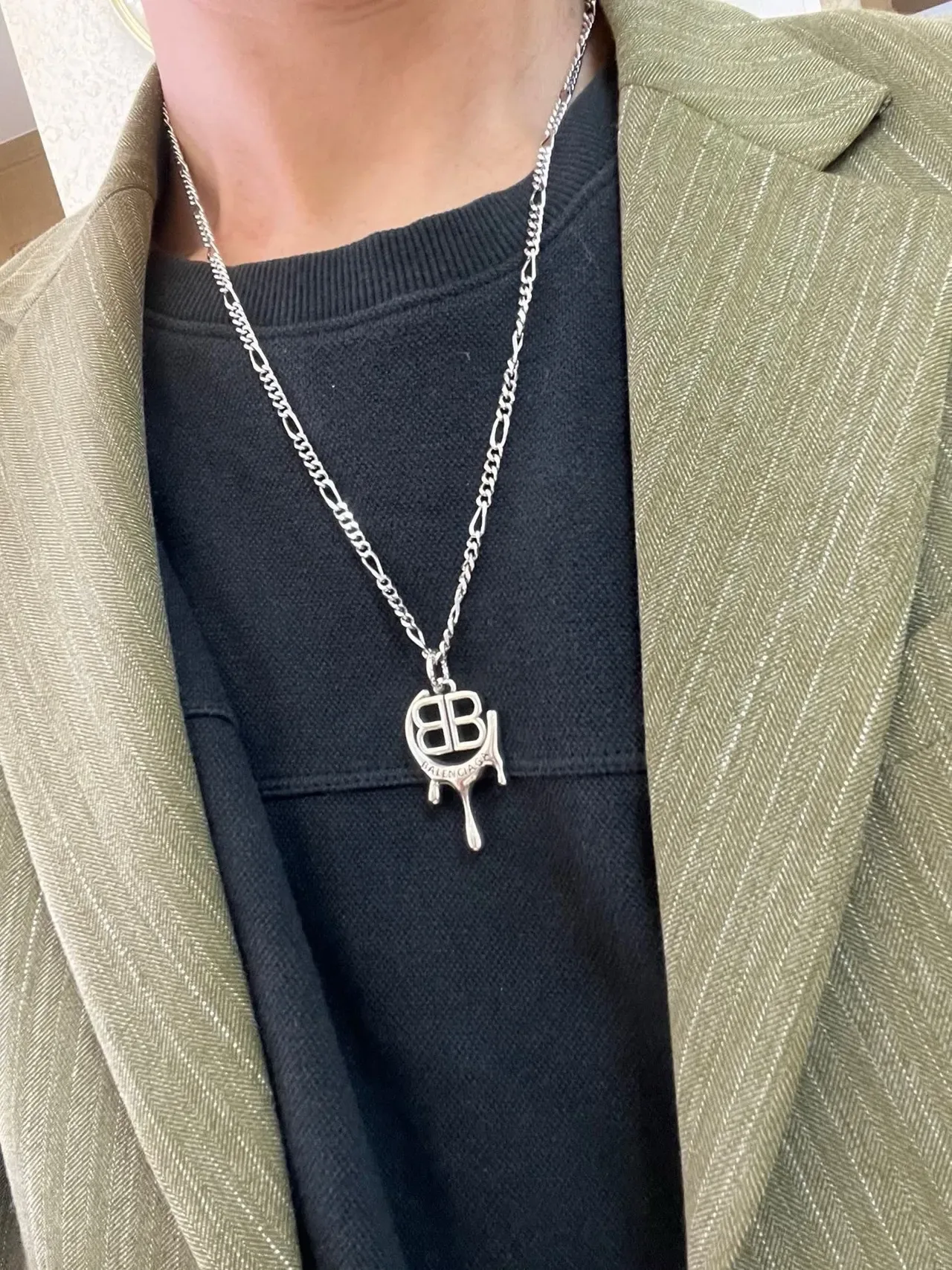 Balenciaga B Collier Pendentif Chaîne Argentée 7