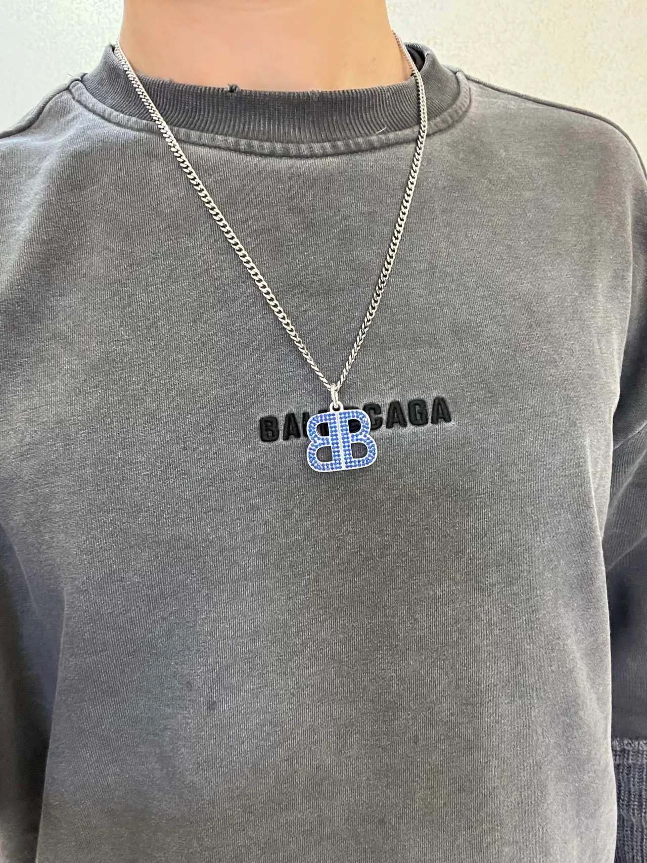 Balenciaga BB collier chaîne curb-link argent bleu cristaux pavé 5