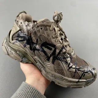 Balenciaga Tênis Chunky Desconstruídos Pintados Com Graffiti Bege Preto