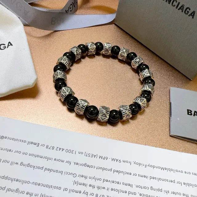 Balenciaga Pulseira de contas preta e prata 6