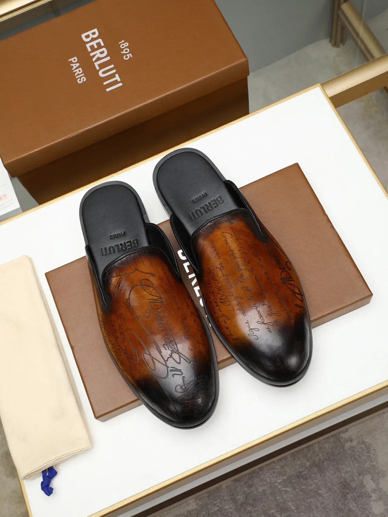 Balenciaga Preto Marrom Sem Talão Slip-On Couro Polido Mocassim 5