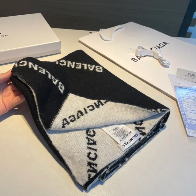 Balenciaga Noir Gris Logo-Intarsia Maille Bicolore Réversible Écharpe 4