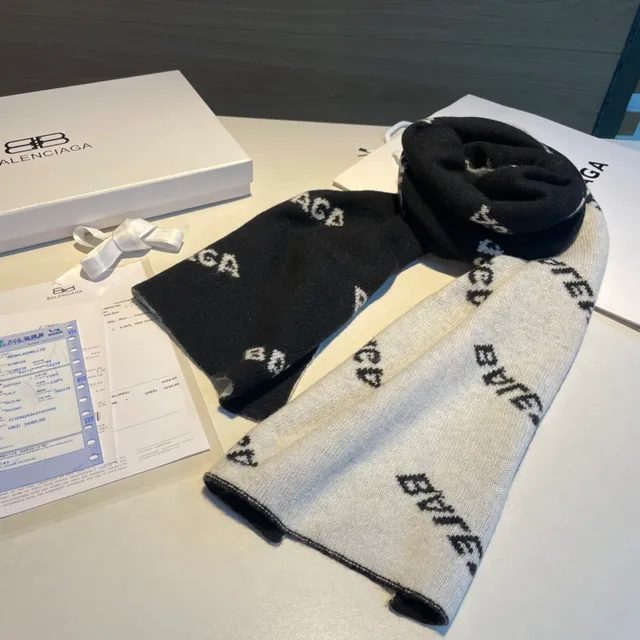 Balenciaga Noir Gris Logo-Intarsia Maille Bicolore Réversible Écharpe 7
