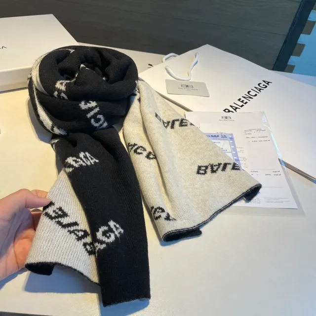 Balenciaga Noir Gris Logo-Intarsia Maille Bicolore Réversible Écharpe 8