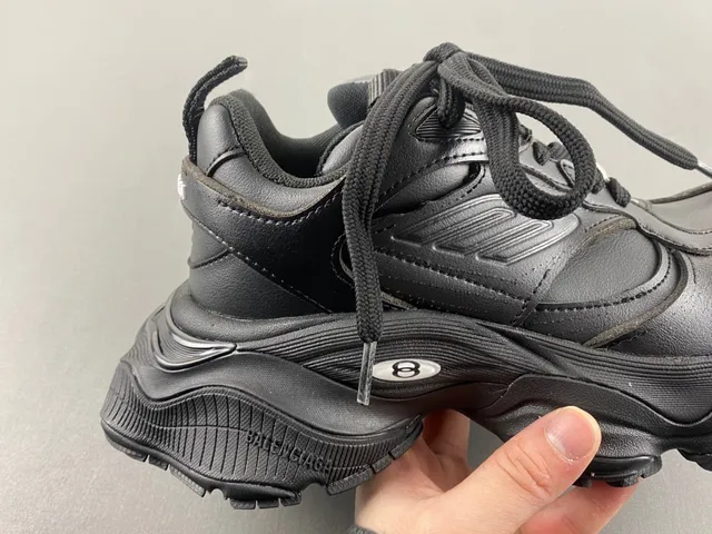 Balenciaga Defender Black Chunky Sneakers 3