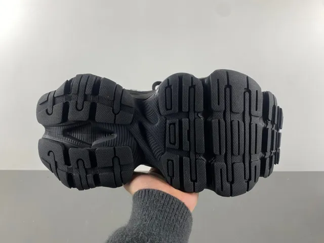 Balenciaga Defender Black Chunky Sneakers 7