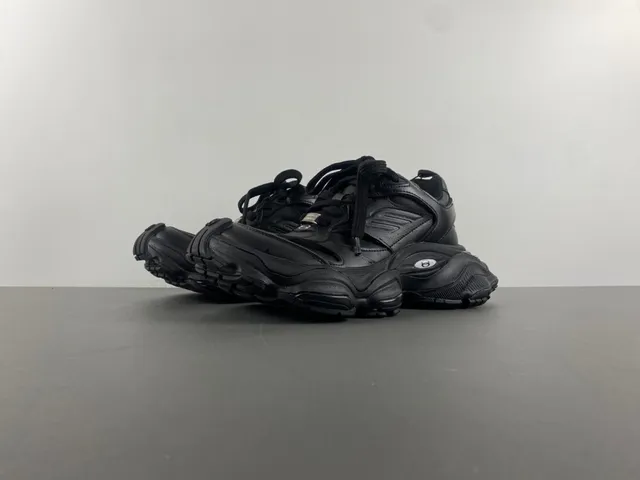 Balenciaga Defender Black Chunky Sneakers 11