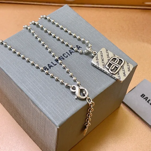 Balenciaga Pingente Placa ID Corrente Bola Colar 2