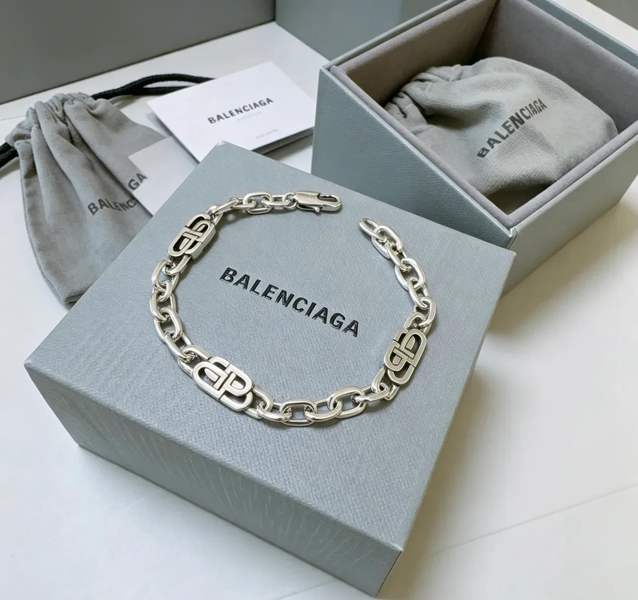 Bracelet Balenciaga Logo Chain Argent Metal 4