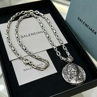 Balenciaga Medallion Pendant Silver Black Heavy-Link Chain Sculpted Necklace