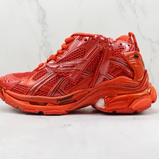 Balenciaga Runner Rojo Monocromático Chunky Sneakers