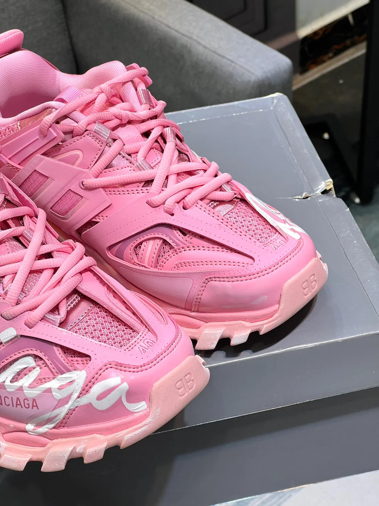 Balenciaga Runner Pink Script Chunky Sneakers 9