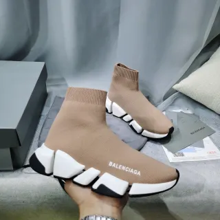 Balenciaga Speed Trainer Zapatillas Lifestyle Beige de Punto