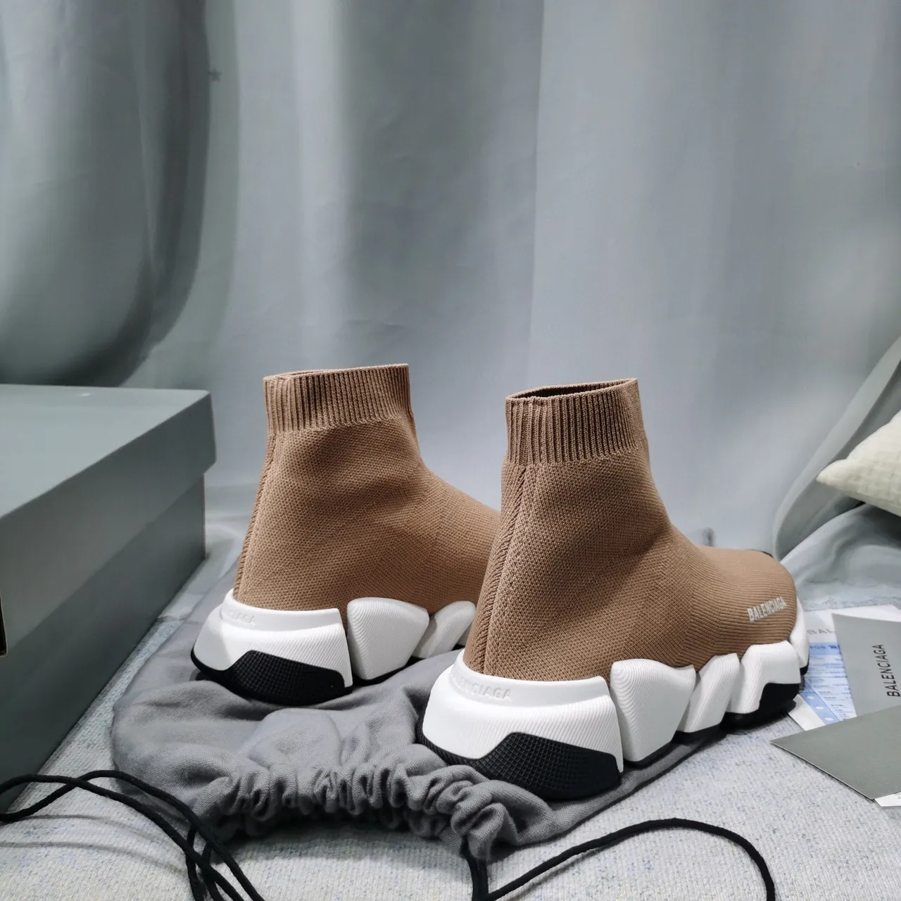 Balenciaga Speed Trainer Baskets Lifestyle Beige en Maille 5