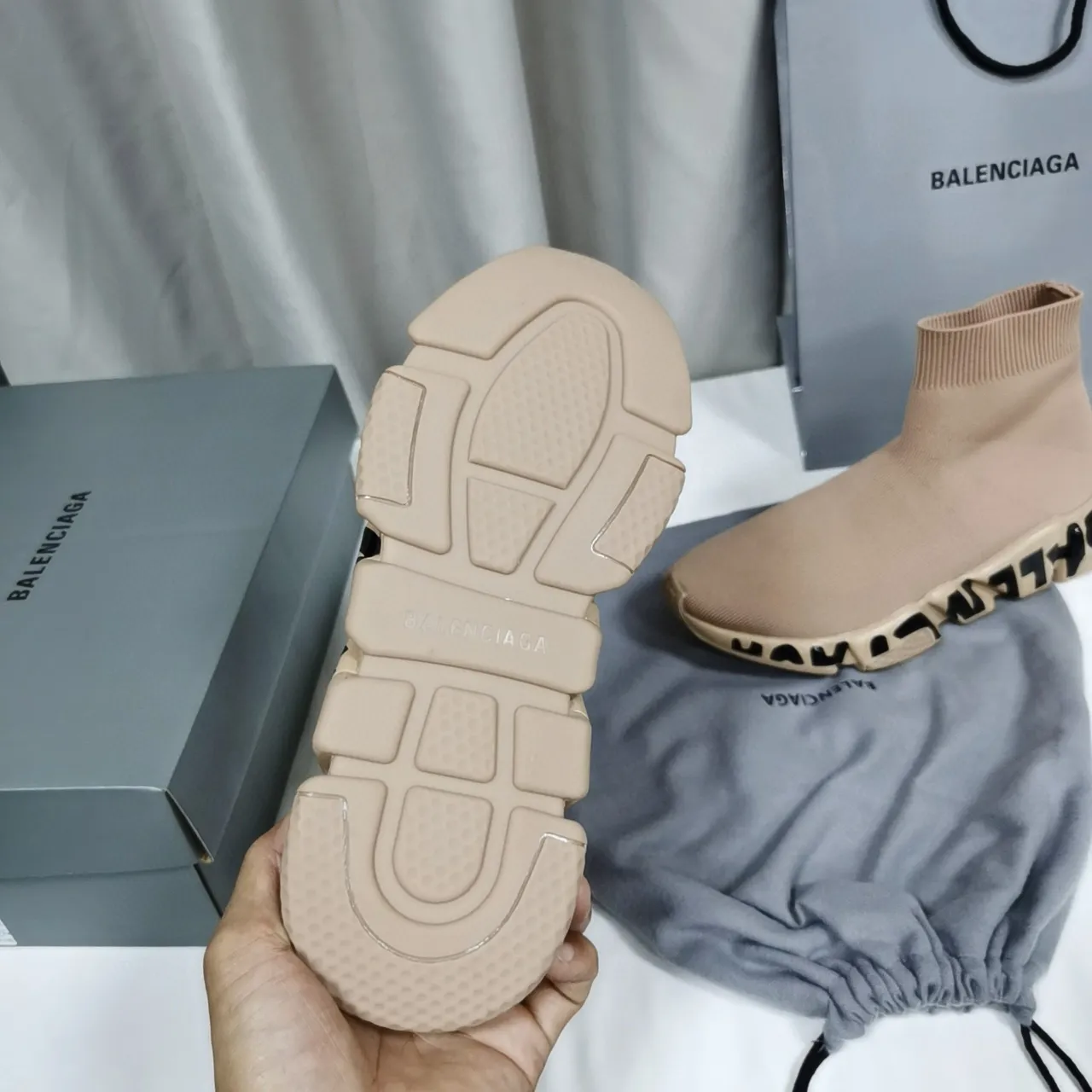 Balenciaga Speed Trainer Beige Sem Cadarço Tricô Lifestyle Tênis 2