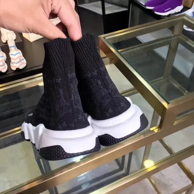 Balenciaga Speed Trainer Sneakers Noir et Blanc Style de Vie 2