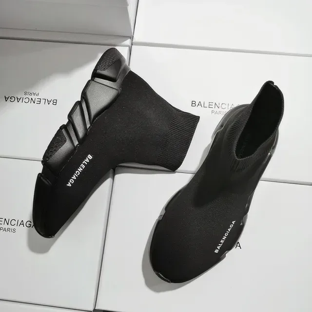 Balenciaga Speed Trainer أحذية رياضية سوداء نمط حياة 3