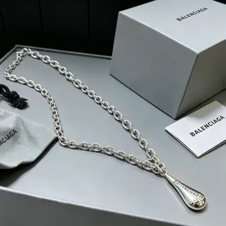 Balenciaga قلادة دمعة فضي أسود سلسلة ربط سميكة محفورة